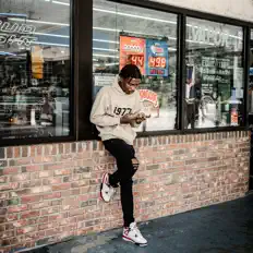 Listen to Lil Moon, watch music videos, read bio, see tour dates & more!