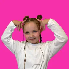 Listen to МИРУСЯ ЛАЙВ, watch music videos, read bio, see tour dates & more!