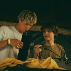 Dubious Depot을(를) 듣고, 뮤직 비디오를 보고, 약력을 읽고, 투어 일정 등을 확인하세요!