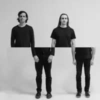 Ascolta undefined, guarda video musicali, leggi la biografia, vedi le date del tour & altro!