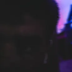 MidnightClub dinle, müzik videolarını izle, biyografisini oku, tur tarihlerini ve daha fazlasını gör!