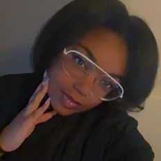 Bo Baby Dutch सुनें, म्यूज़िक वीडियो देखें, बायो पढ़ें, दौरे की तारीखें और बहुत कुछ देखें!