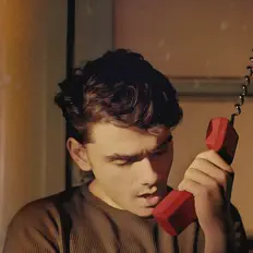 SERGIE을(를) 듣고, 뮤직 비디오를 보고, 약력을 읽고, 투어 일정 등을 확인하세요!