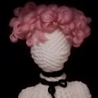 聆聽 undefined、觀看音樂影片、閱讀小傳、查看巡演日期等！
