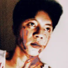 收听 XEVYR、观看音乐视频、阅读小传、查看巡演日期等 ！