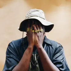 Listen to Alec Lomami, watch music videos, read bio, see tour dates & more!
