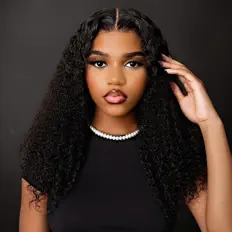 Dengarkan Stargirl, tonton video musik, baca bio, lihat tanggal tur & lainnya!