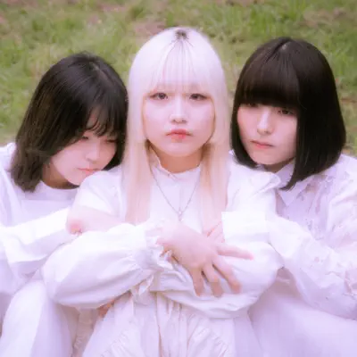 Listen to Hanayoi, watch music videos, read bio, see tour dates & more!