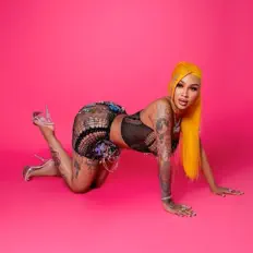 聆聽 Rynaee Trill、觀看音樂影片、閱讀小傳、查看巡演日期等！