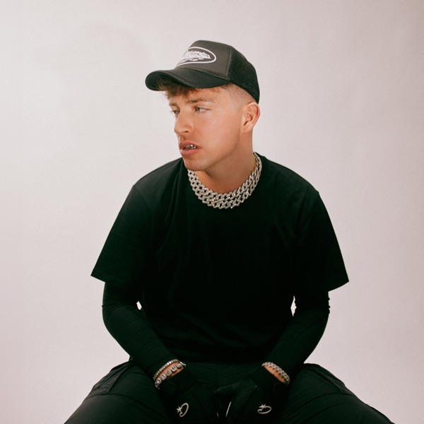 Lloyd P-White's avatar