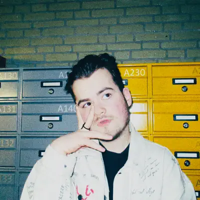 Listen to Roel, watch music videos, read bio, see tour dates & more!