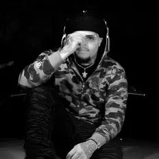 JaytheStar सुनें, म्यूज़िक वीडियो देखें, बायो पढ़ें, दौरे की तारीखें और बहुत कुछ देखें!