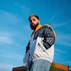 Ascolta VSH, guarda video musicali, leggi la biografia, vedi le date del tour & altro!