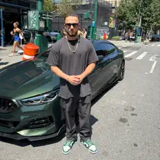 Ακούστε περιεχόμενο από 6aniel, παρακολουθήστε μουσικά βίντεο, διαβάστε το βιογραφικό, δείτε ημερομηνίες περιοδείας, και πολλά ακόμη!