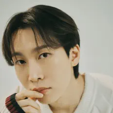 Listen to SEO EUNKWANG, watch music videos, read bio, see tour dates & more!