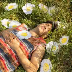 Roci: песни, клипы, биография, даты выступлений и многое другое.