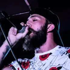 Dengarkan Evan Weller, tonton video musik, baca bio, lihat tanggal tur & lainnya!