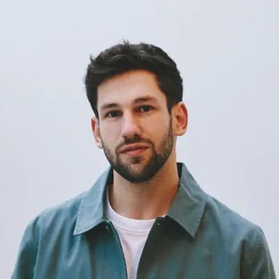 Listen to Noah Kulaga, watch music videos, read bio, see tour dates & more!