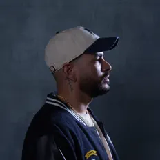Ascolta Seguí, guarda video musicali, leggi la biografia, vedi le date del tour & altro!