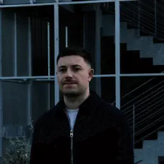 收听 DJ Atlance、观看音乐视频、阅读小传、查看巡演日期等 ！