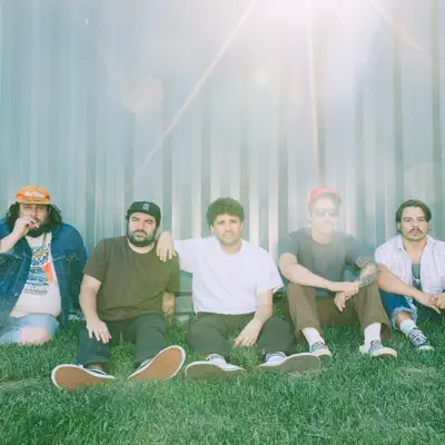 Listen to Laredo, watch music videos, read bio, see tour dates & more!
