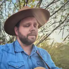 收听 Bone Locker、观看音乐视频、阅读小传、查看巡演日期等 ！