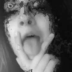 Poslechněte si interpreta Villxin, sledujte hudební videa, přečtěte si životopis, podívejte se na data turné a další informace.