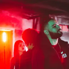 Escucha a Musco, mira vídeos musicales, lee la biografía, consulta fechas de giras y mucho más.