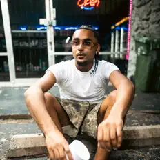 收听 SwerveLordd、观看音乐视频、阅读小传、查看巡演日期等 ！