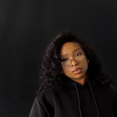 Listen to Elliie, watch music videos, read bio, see tour dates & more!