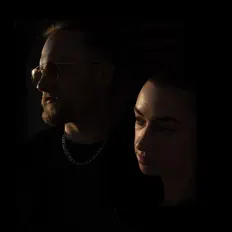 Posłuchaj wykonawcy Finkel, obejrzyj teledyski, przeczytaj biografię, zobacz daty tras koncertowych i nie tylko!