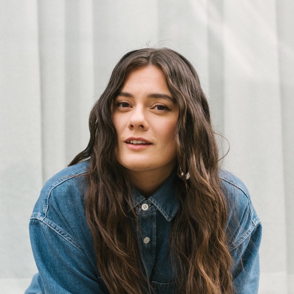 Emelie Hollow's avatar