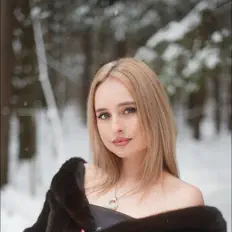 Poslechněte si interpreta Kris Ti, sledujte hudební videa, přečtěte si životopis, podívejte se na data turné a další informace.