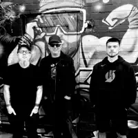 收听 undefined、观看音乐视频、阅读小传、查看巡演日期等 ！