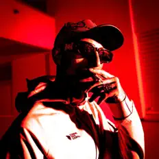 Escucha a El Che, mira vídeos musicales, lee la biografía, consulta fechas de giras y mucho más.