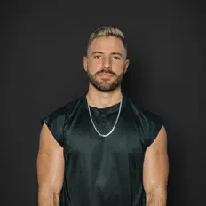 聆聽 Josey Greenwell、觀看音樂影片、閱讀小傳、查看巡演日期等！