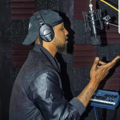 Listen to Mike Jet, watch music videos, read bio, see tour dates & more!