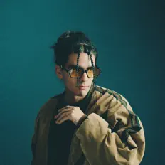 Renzo Zongを聴いたり、ミュージックビデオを鑑賞したり、経歴やツアー日程などを確認したりしましょう！