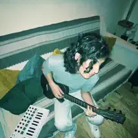 Escucha a undefined, mira vídeos musicales, lee la biografía, consulta fechas de giras y mucho más.