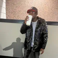 Ouve 3DAWG, vê vídeos de música, lê a biografia, vê as datas da digressão e muito mais!