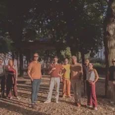 Poslechněte si interpreta The Soul Seeders, sledujte hudební videa, přečtěte si životopis, podívejte se na data turné a další informace.