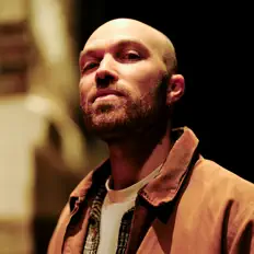Gauthier Toux: песни, клипы, биография, даты выступлений и многое другое.