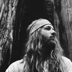 Luister naar Drew Dolan, bekijk muziekvideo's, lees de bio, bekijk de tourdata, en meer!