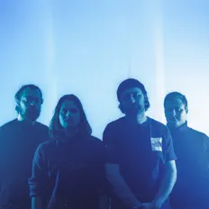 Fight The Enemy을(를) 듣고, 뮤직 비디오를 보고, 약력을 읽고, 투어 일정 등을 확인하세요!