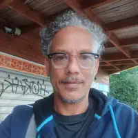 Escucha a undefined, mira vídeos musicales, lee la biografía, consulta fechas de giras y mucho más.