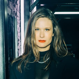 Lauren Minear