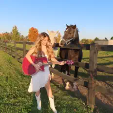 Dengarkan Lily Monet, tonton video musik, baca bio, lihat tanggal tur & lainnya!