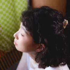 elo elo을(를) 듣고, 뮤직 비디오를 보고, 약력을 읽고, 투어 일정 등을 확인하세요!