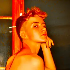 收听 Tully Linsom、观看音乐视频、阅读小传、查看巡演日期等 ！