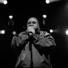 Hör dir Pookie Blow an, schau dir Musikvideos an, lies die Biografie, finde Tourdaten und mehr!